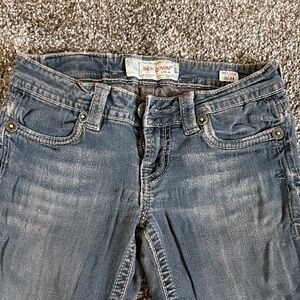 Miss Me Skinny Jeans in Faded black washed